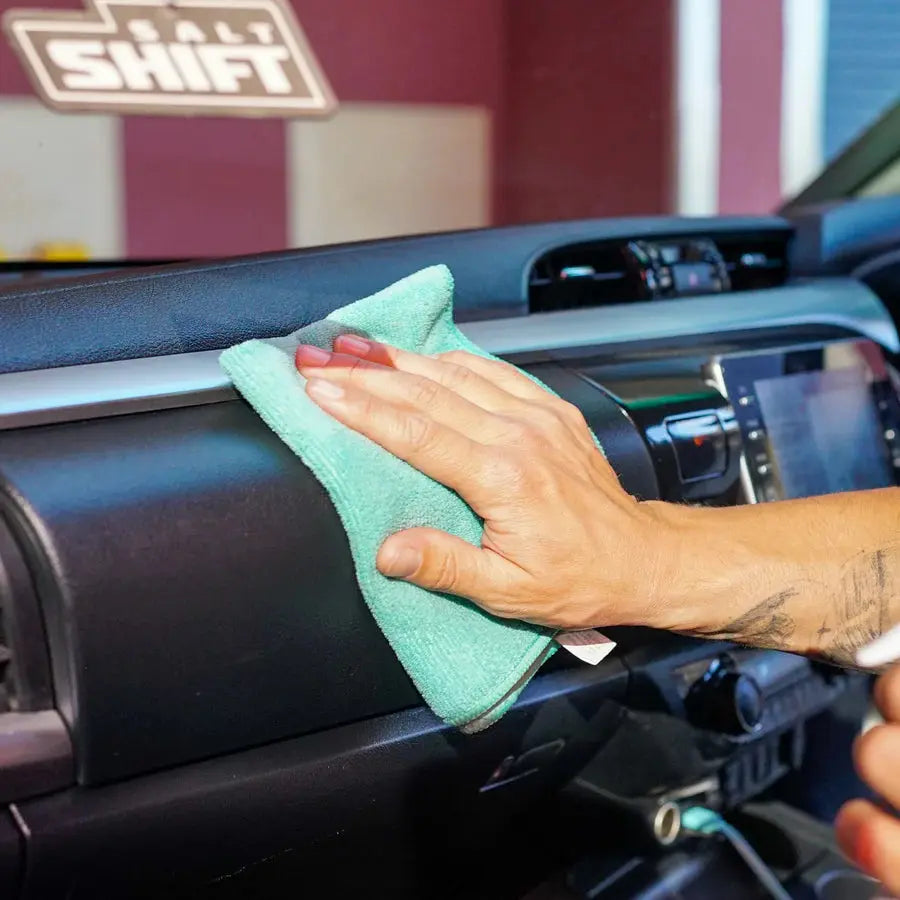 Salt Shift Interior & Plastic Rejuvinator Cleaner 750mL SALT SHIFT