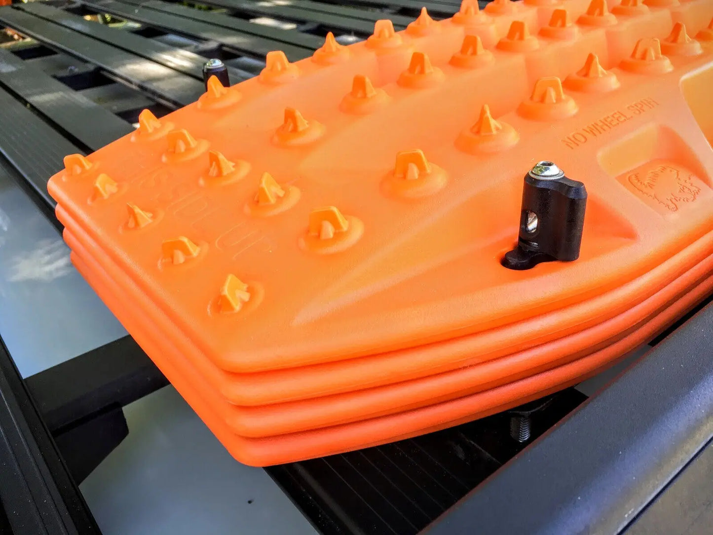 MAXTRAX MOUNTING PIN SET - MKII MAXTRAX