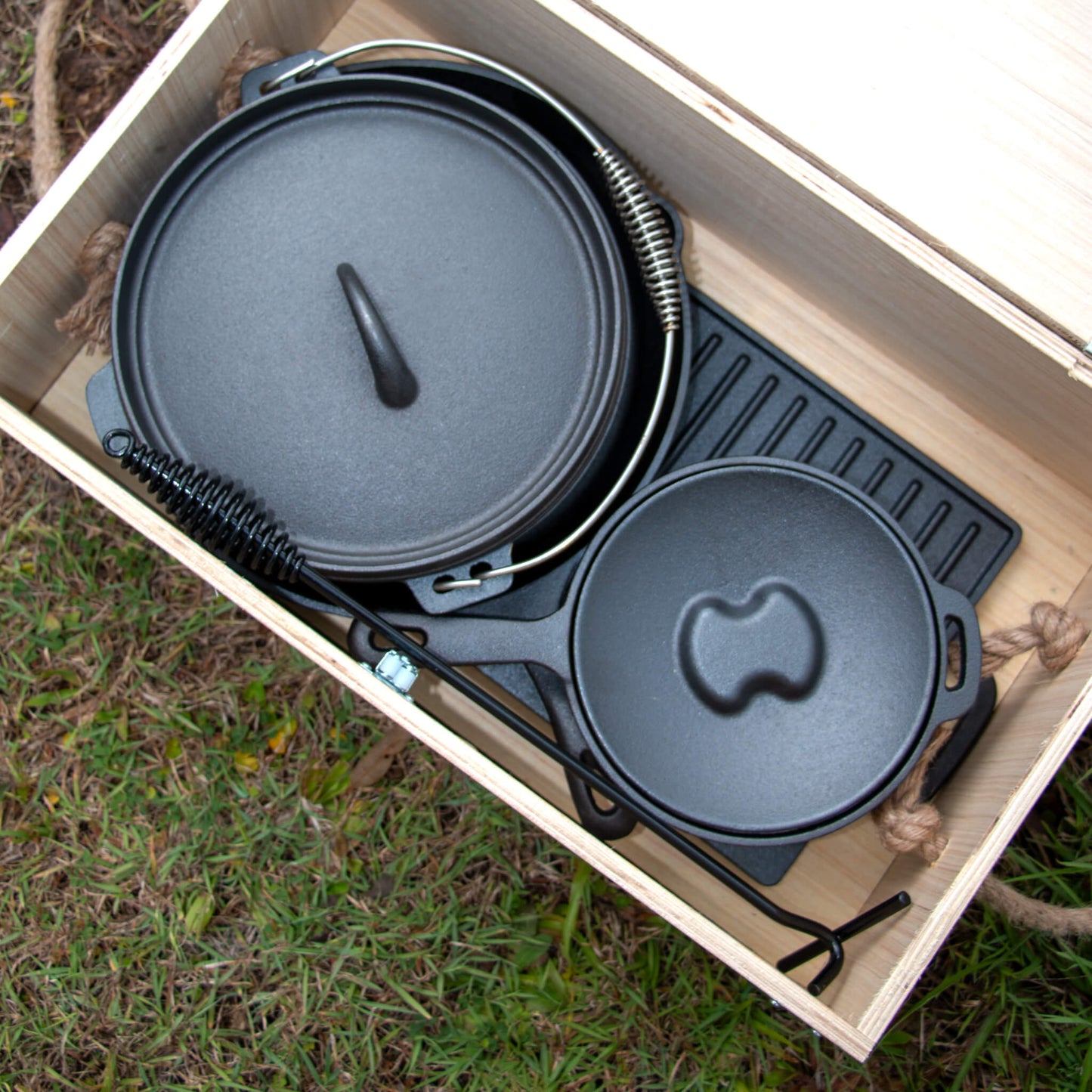Cast Iron Cookware Set