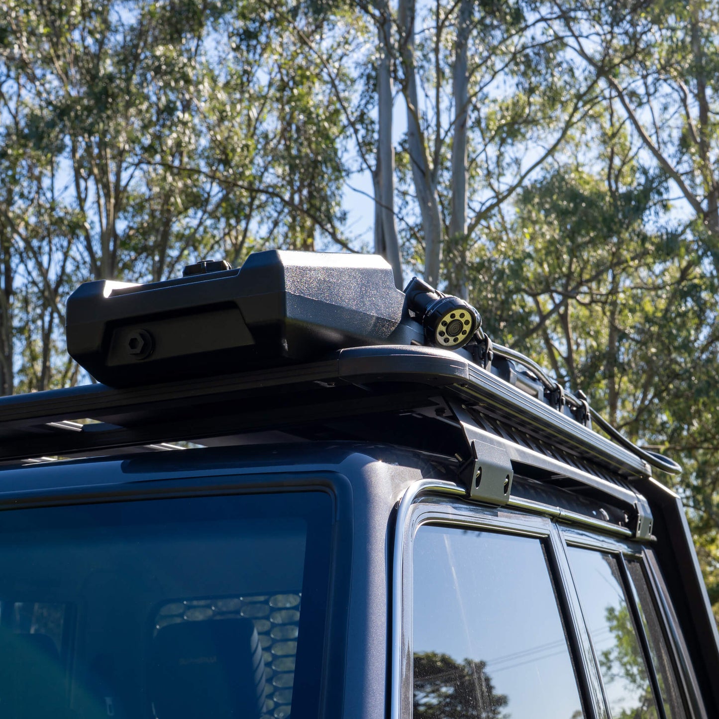 CAOS 35L Water Tank with Recovery Board Mount