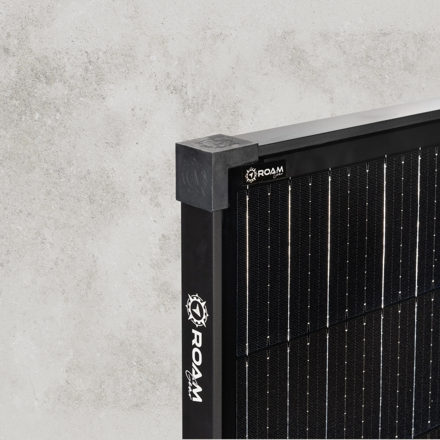 160W 12V Black Glass Solar Panel (30mm Frame)