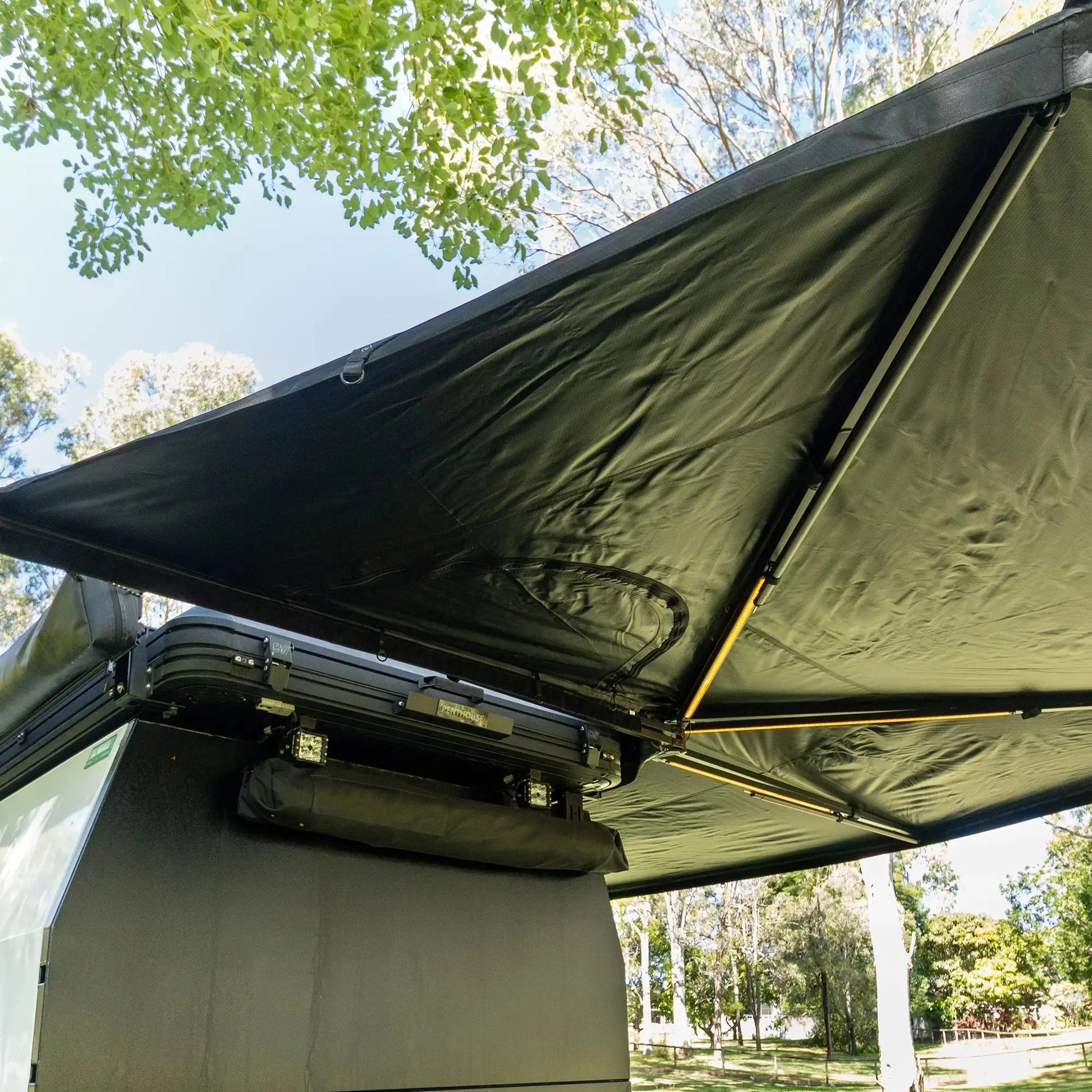 Darkness XL Squared Pro with D-Zip BUSHWAKKA ADVENTURE GEAR