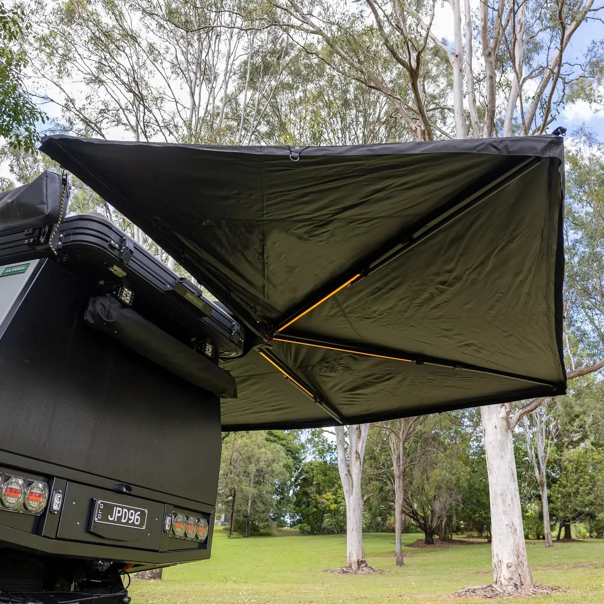Darkness XL Squared Pro BUSHWAKKA ADVENTURE GEAR