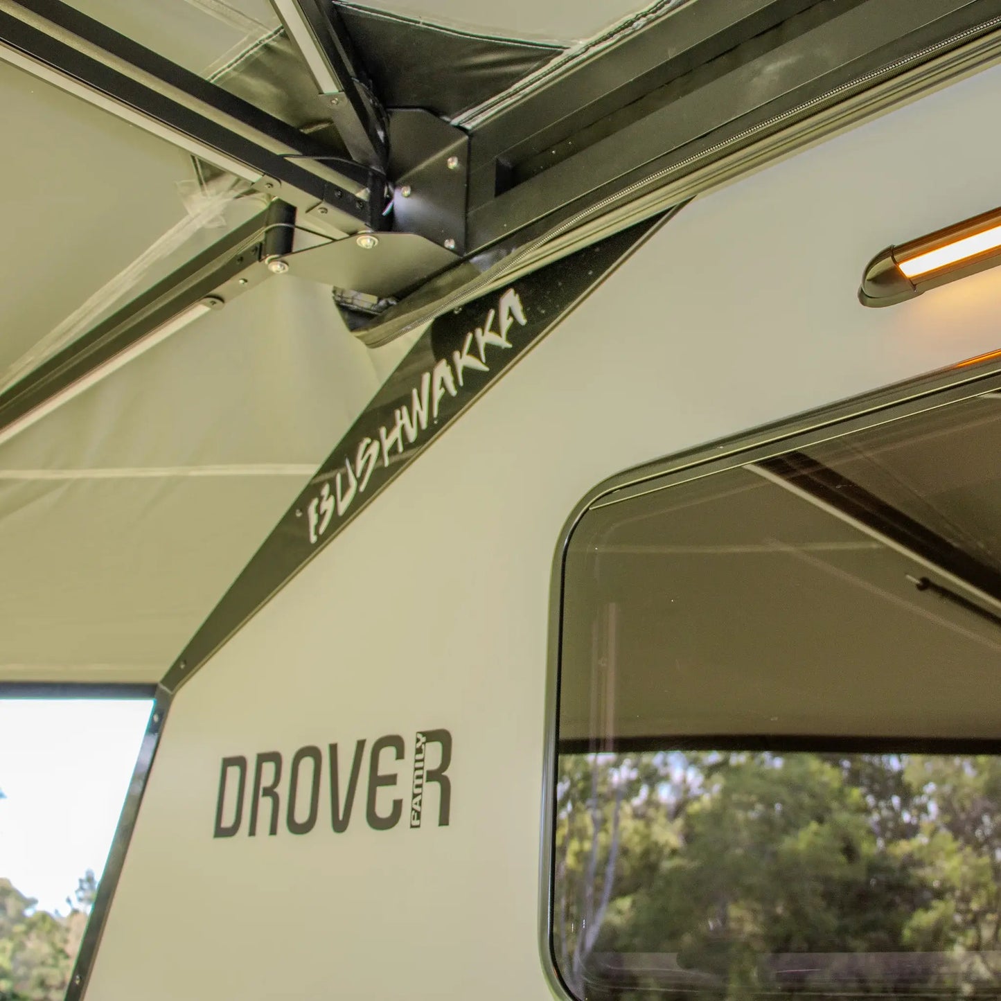 DROVER FAMILY - 16ft Camper