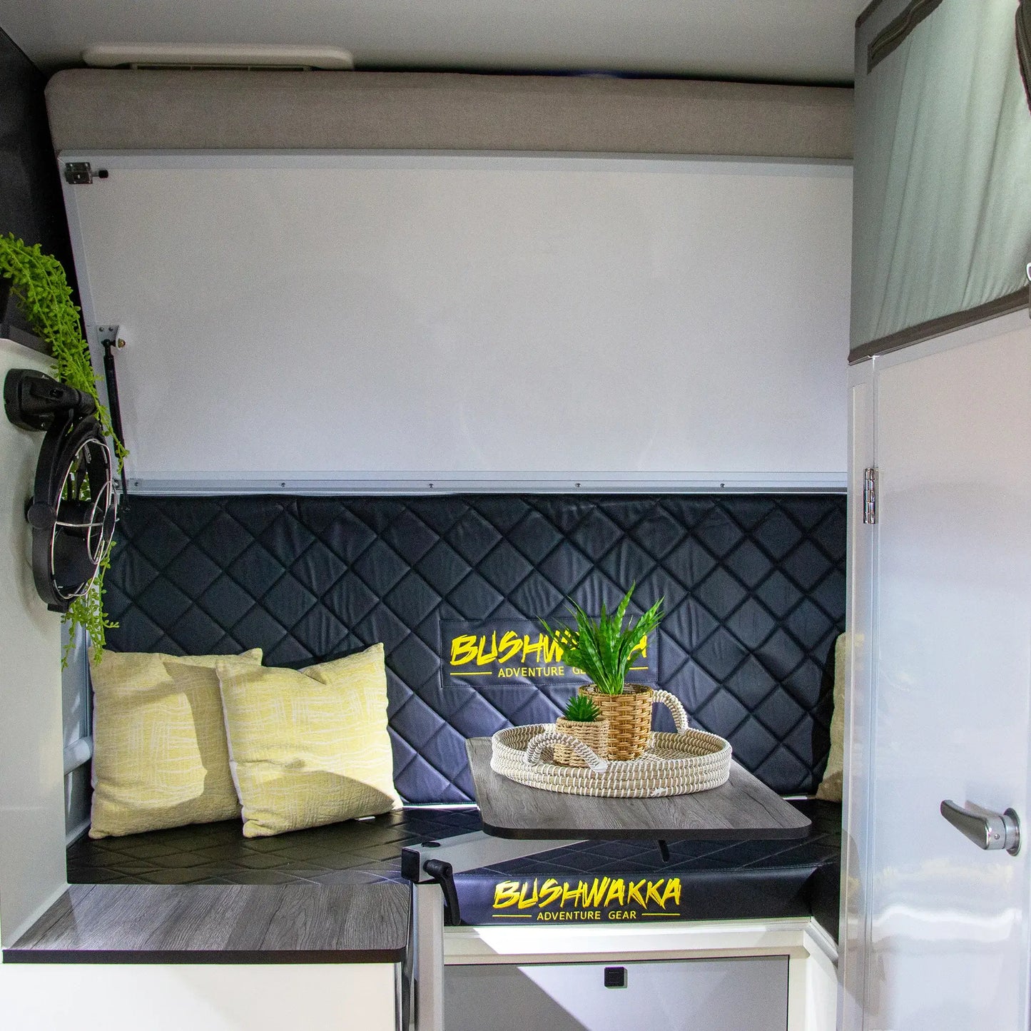 FAKAWI TRIBE 2 - 15ft Camper