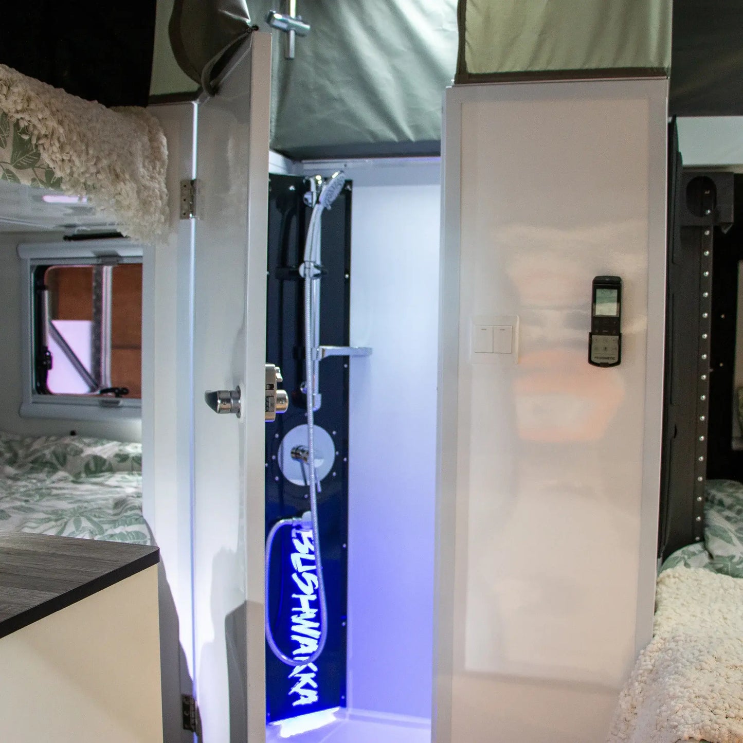 FAKAWI TRIBE 2 - 15ft Camper