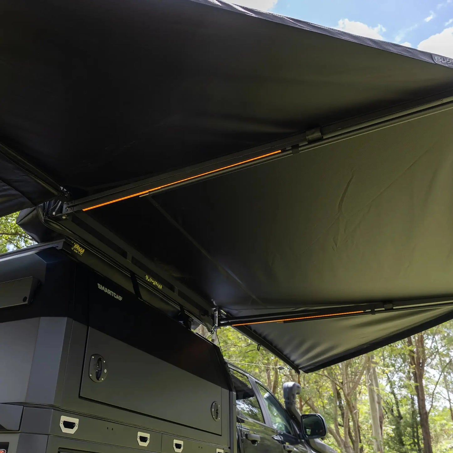 Falcon 360 Pro BUSHWAKKA ADVENTURE GEAR