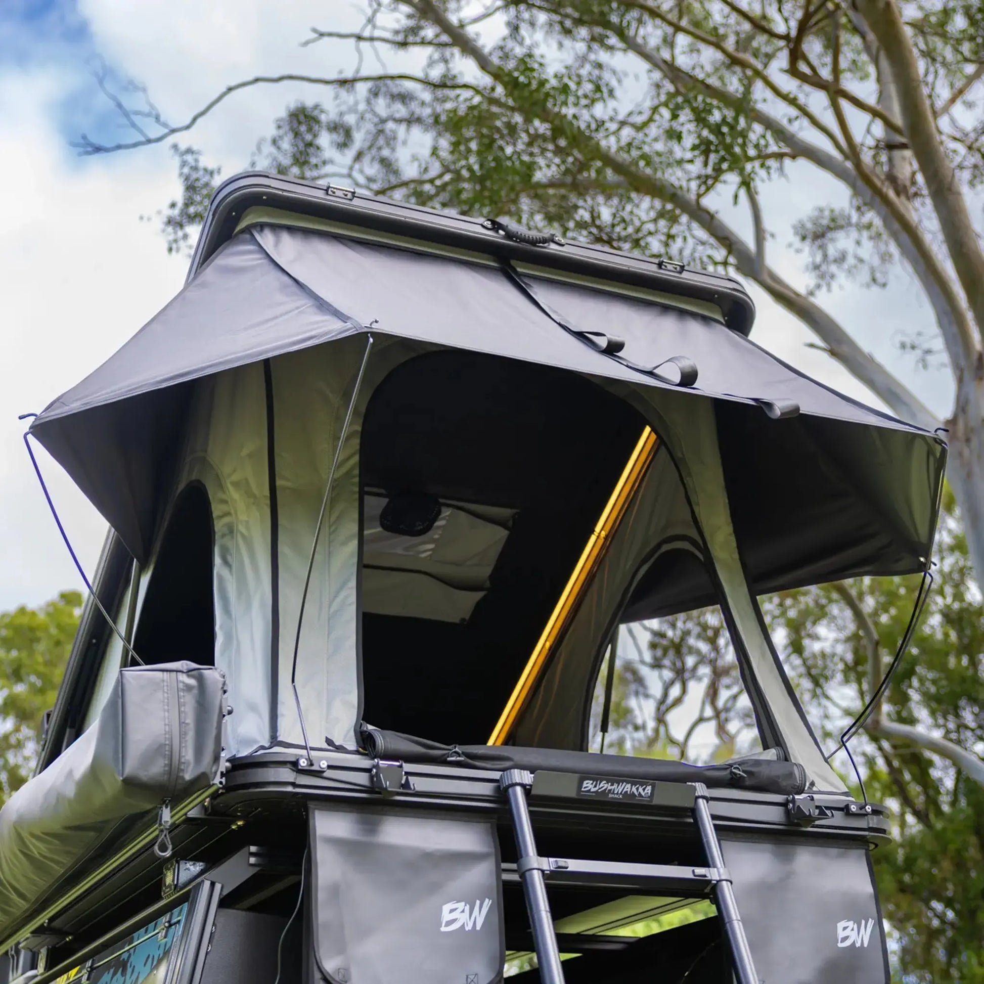 Shack BUSHWAKKA ADVENTURE GEAR