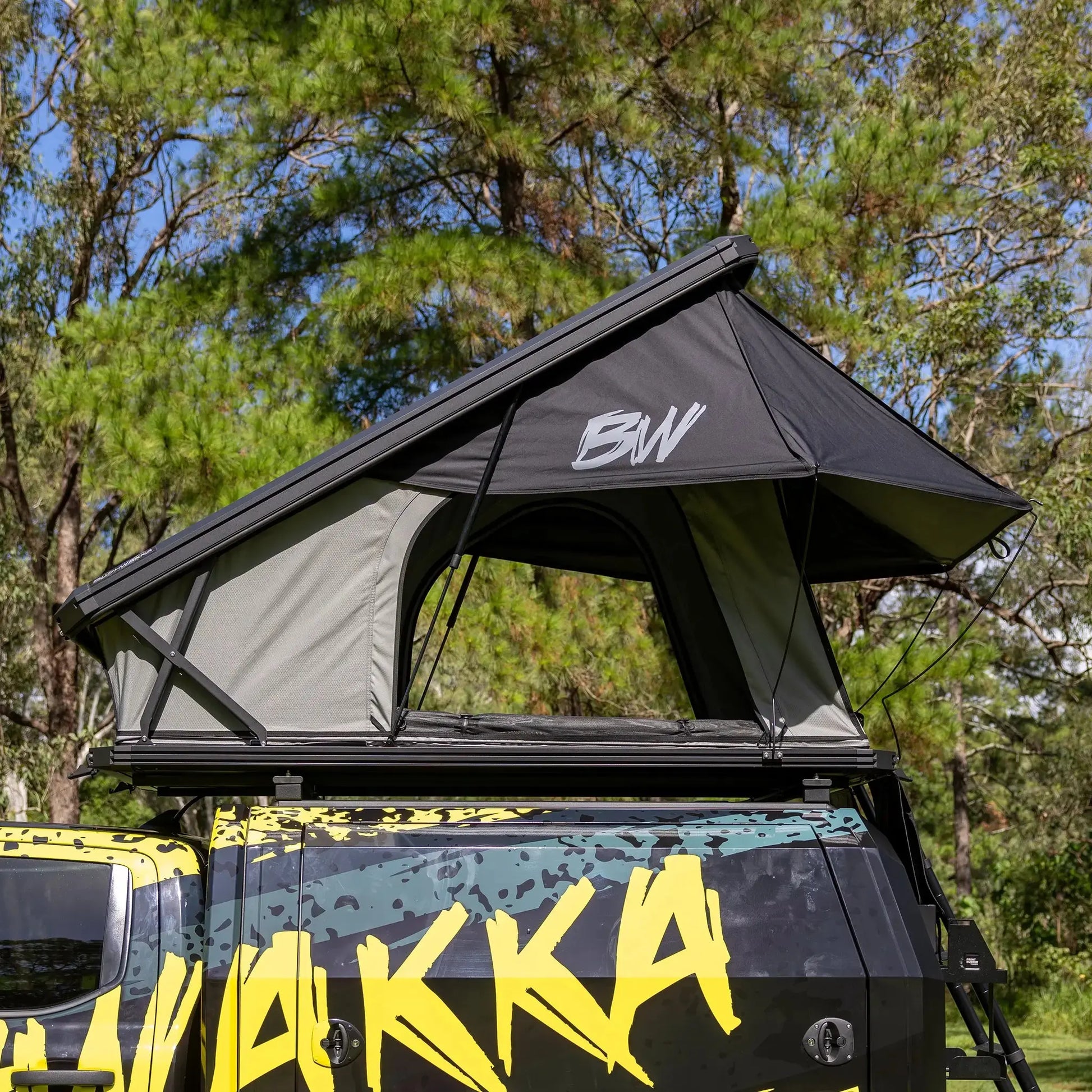 Stellar BUSHWAKKA ADVENTURE GEAR