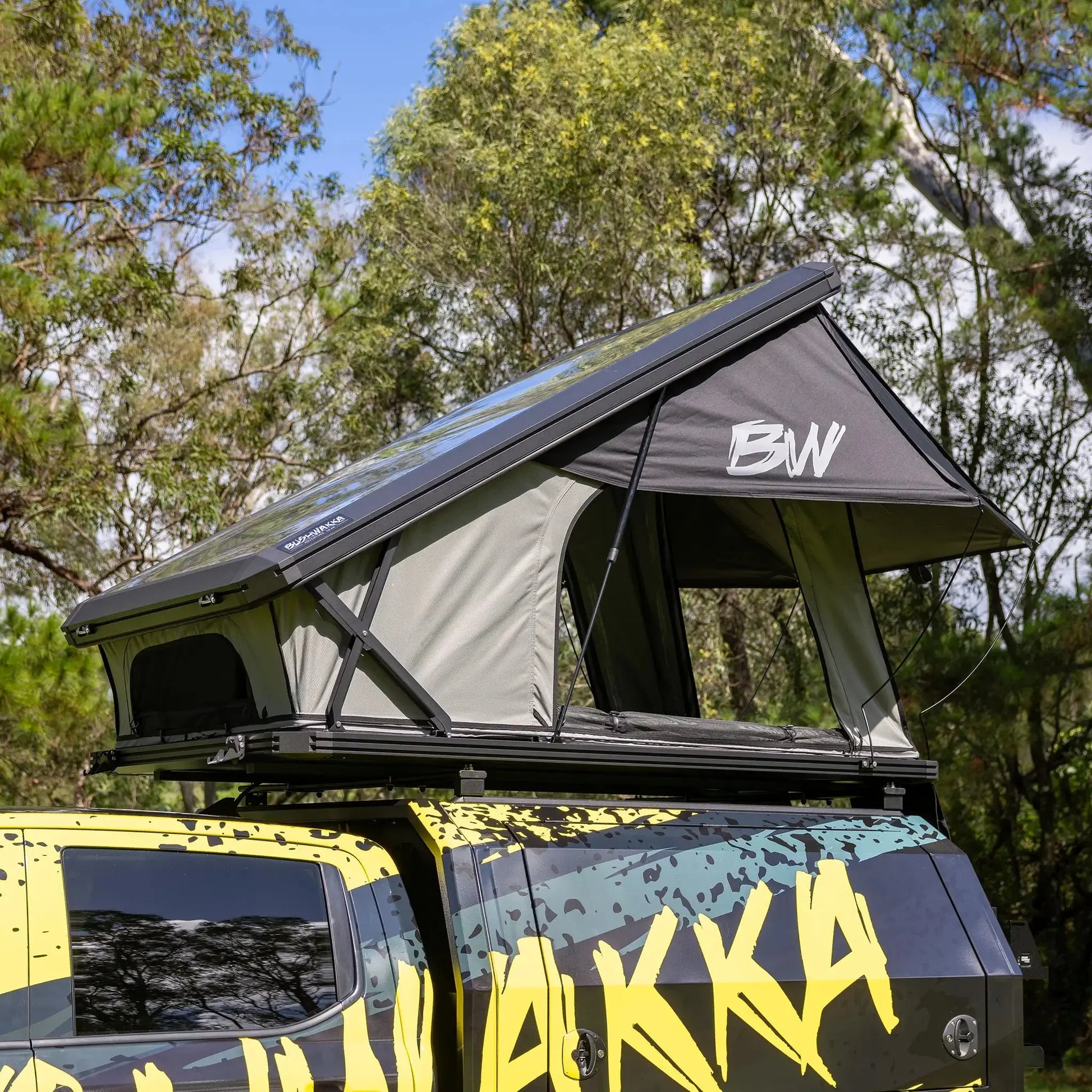 Stellar BUSHWAKKA ADVENTURE GEAR