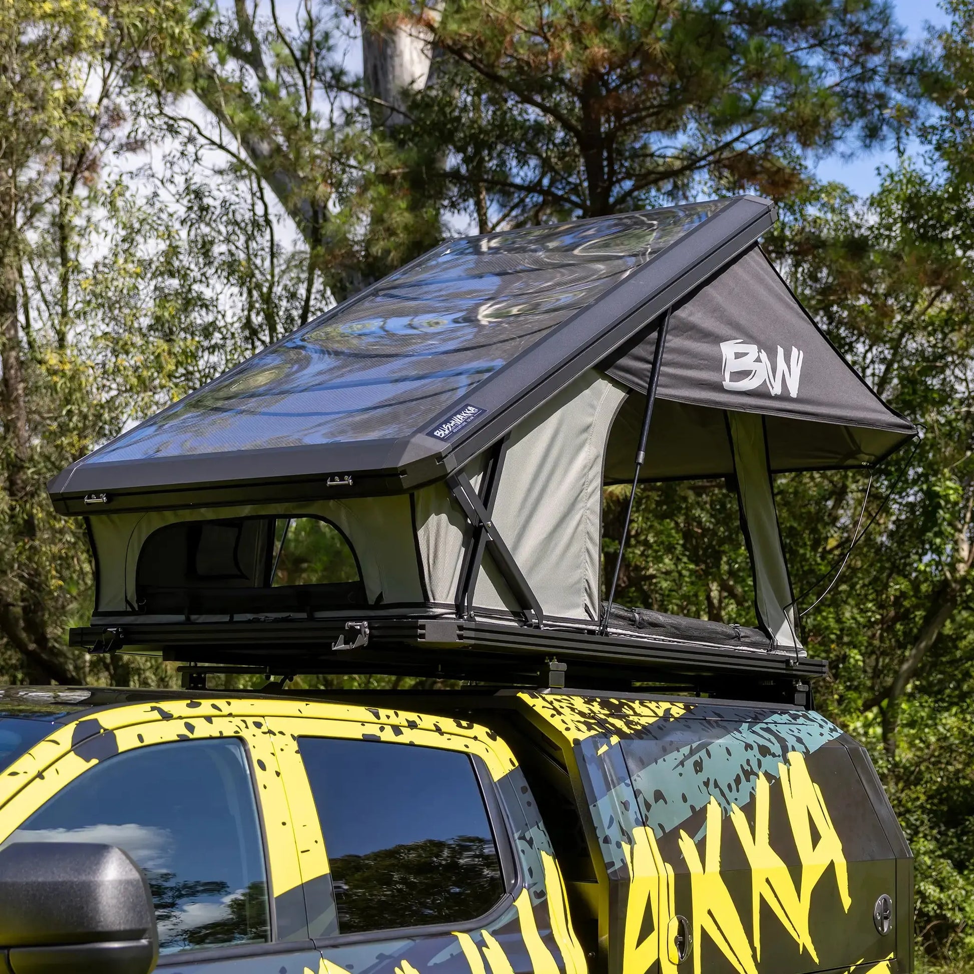 Stellar BUSHWAKKA ADVENTURE GEAR
