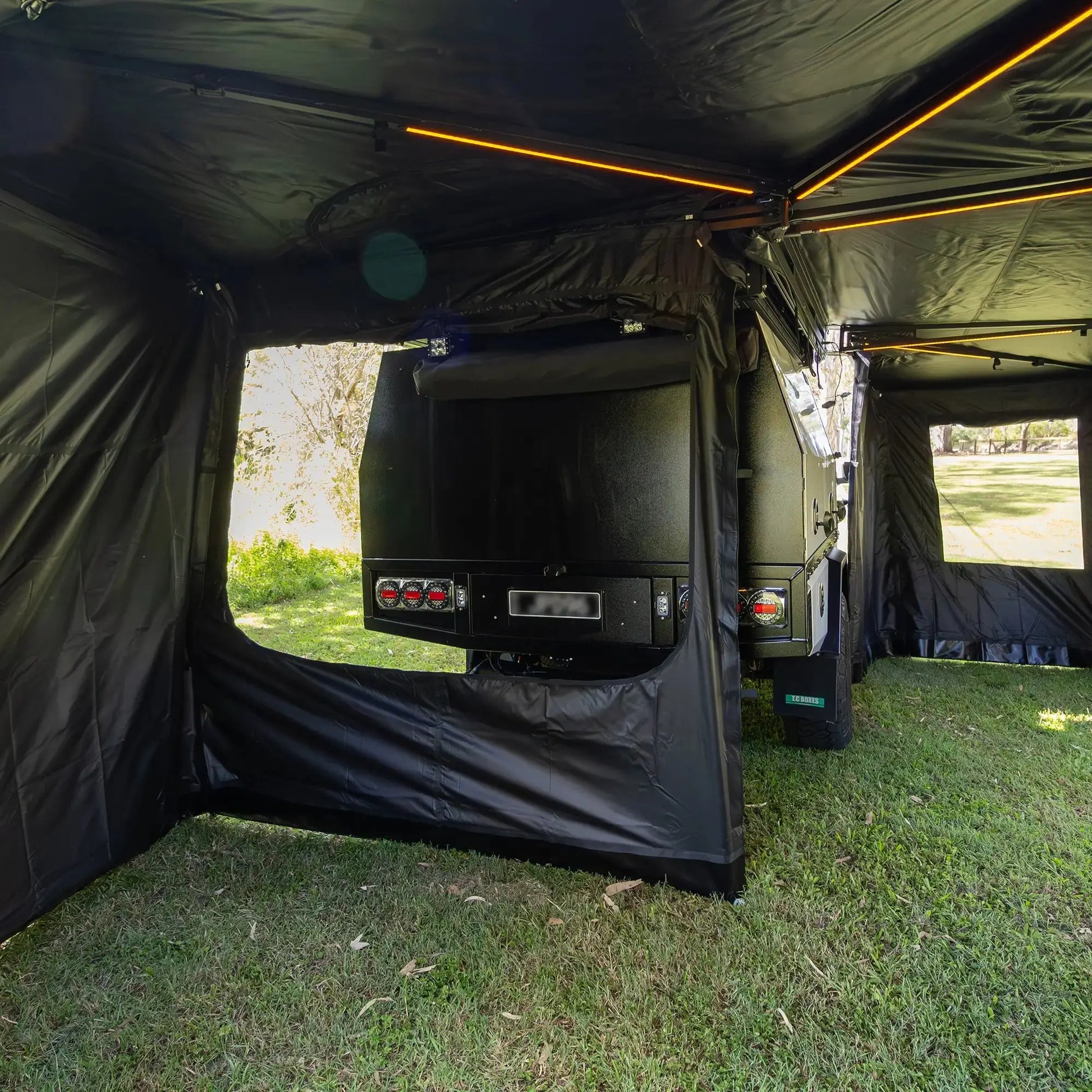 Darkness Pro XL Squared Wall Kit BUSHWAKKA ADVENTURE GEAR