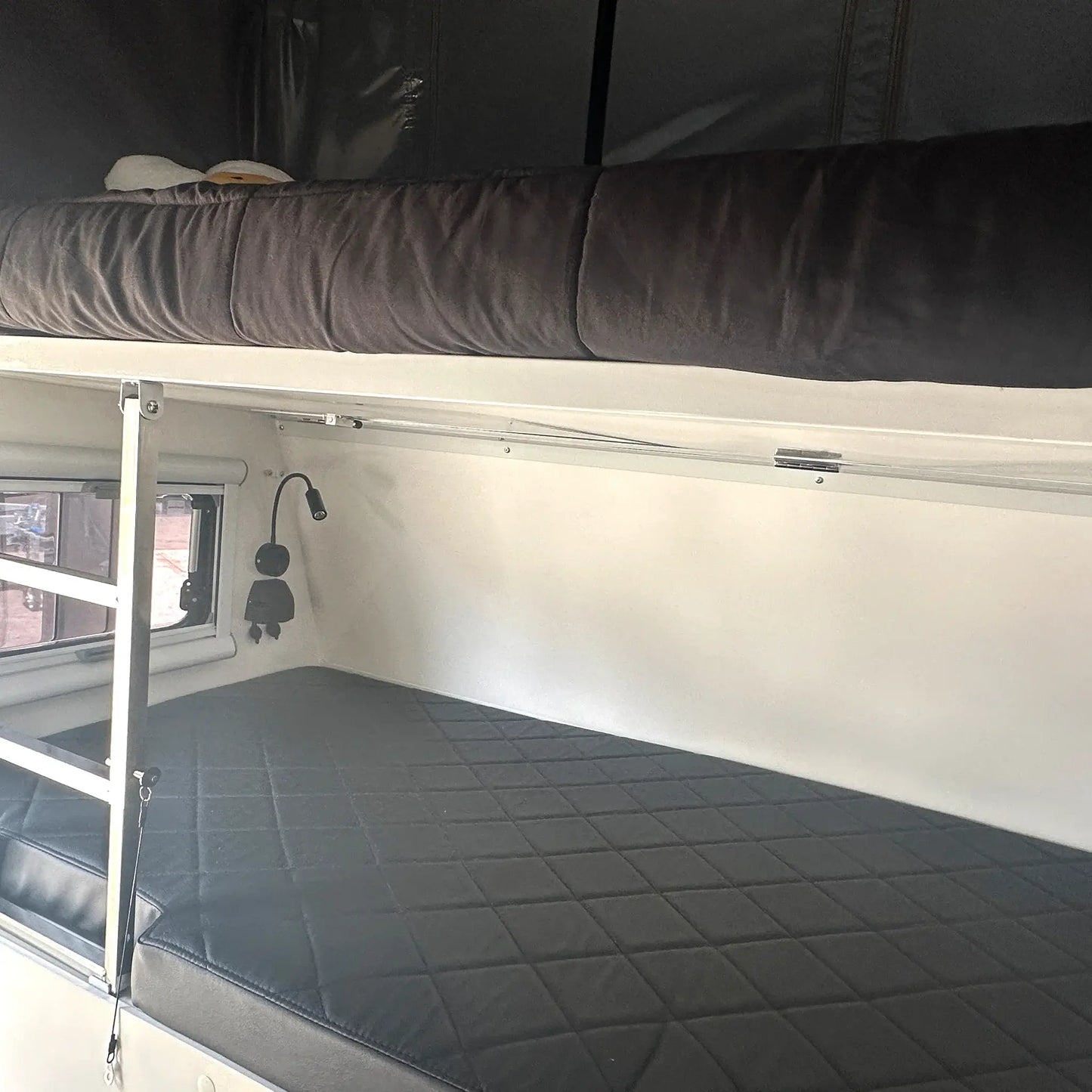 WEGO WD 12.6ft Camper